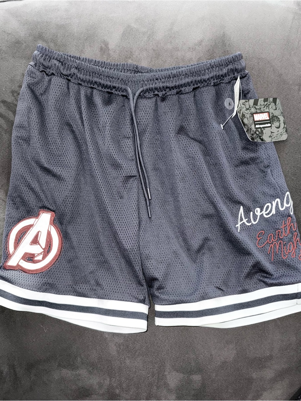 Aeropostale Men's Navy Mesh Athletic Shorts with Avengers Patch
